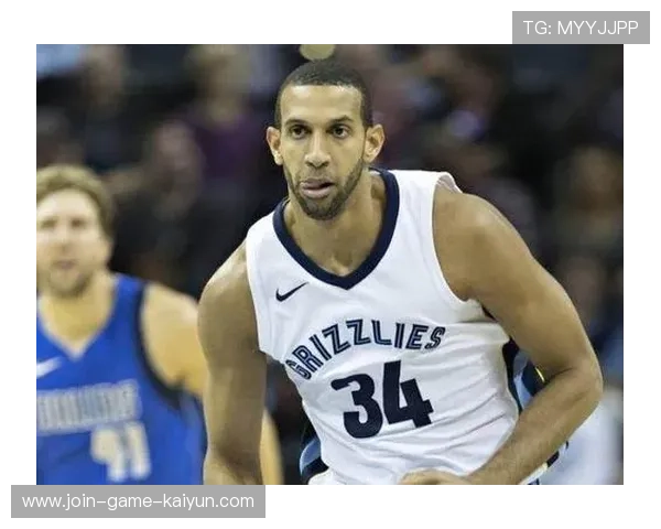 篮球巨星的“烦恼”——飞行座位上的高个子尴尬